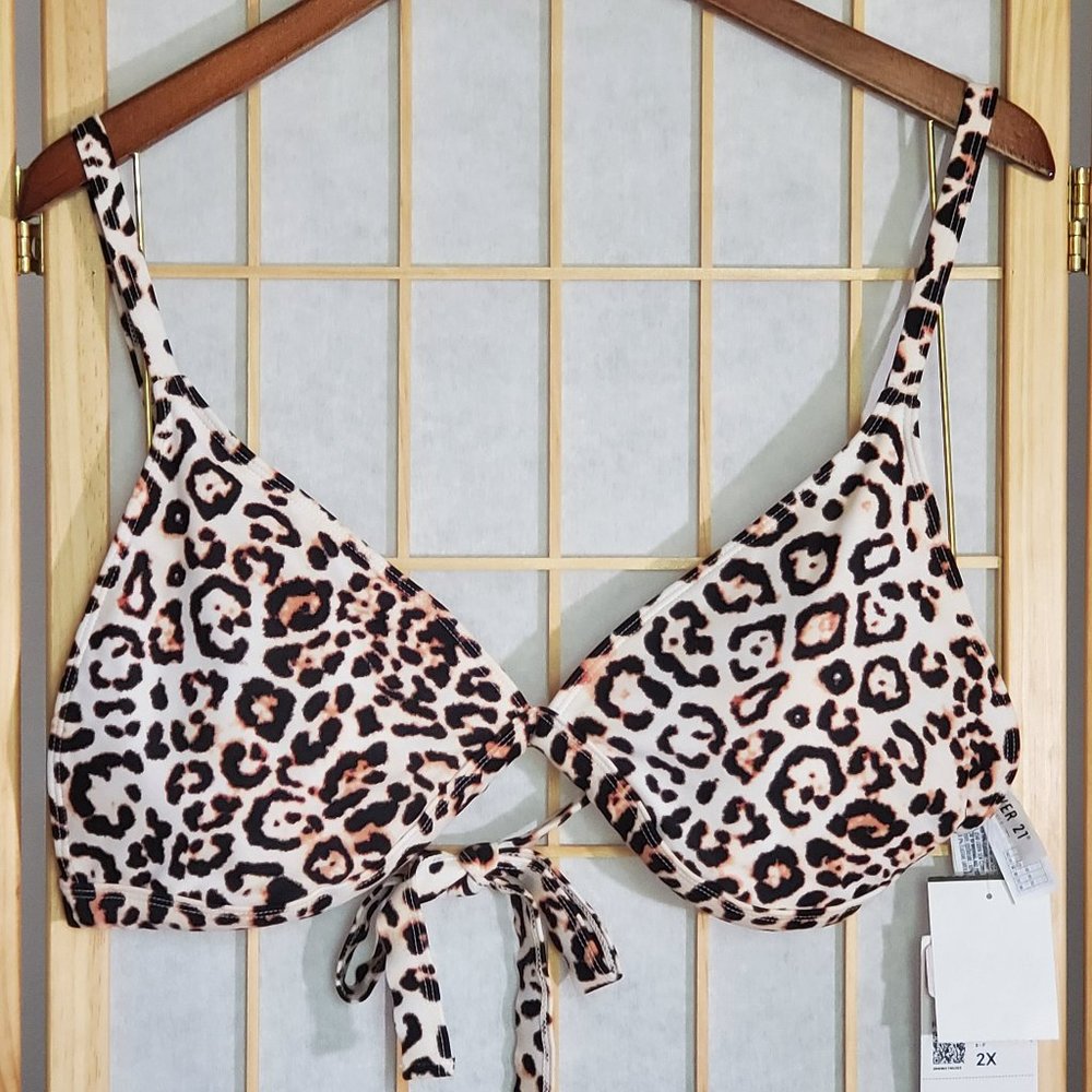 Forever 21 Leopard Print Bikini Top